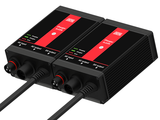 POUNI---DEFA-MultiCharger-2x12a-polnilec-24V-akumulatorjev-side